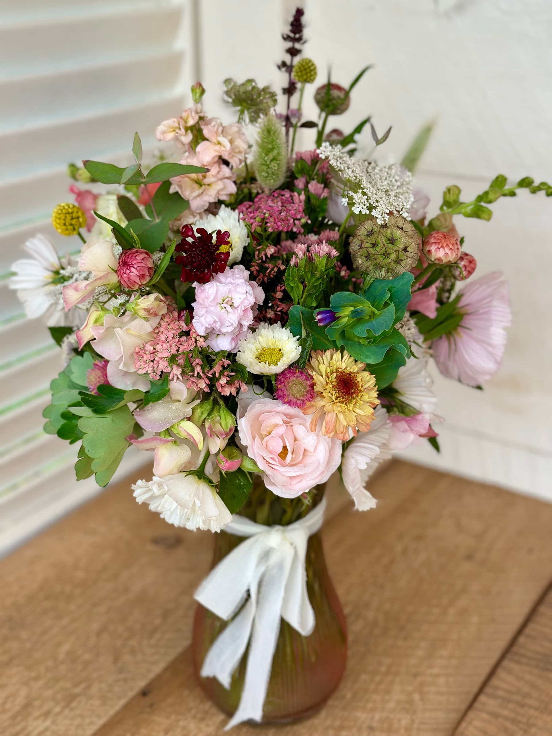 Pick and arrange bouquet workshop at Front Porch Flowers